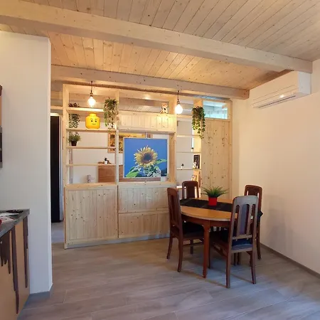 Casa Tofi Apartment *